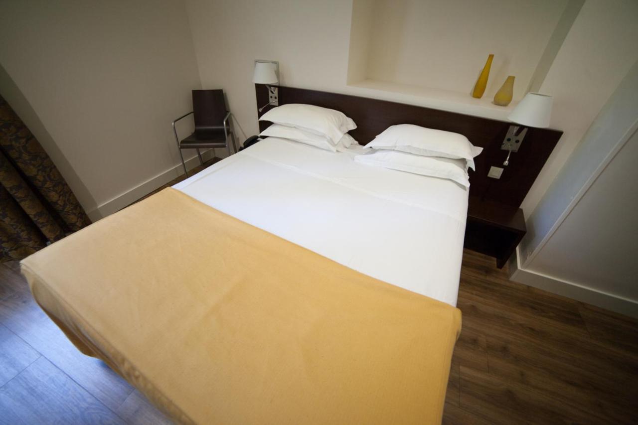 Hotel La Beauze Aubusson  Esterno foto